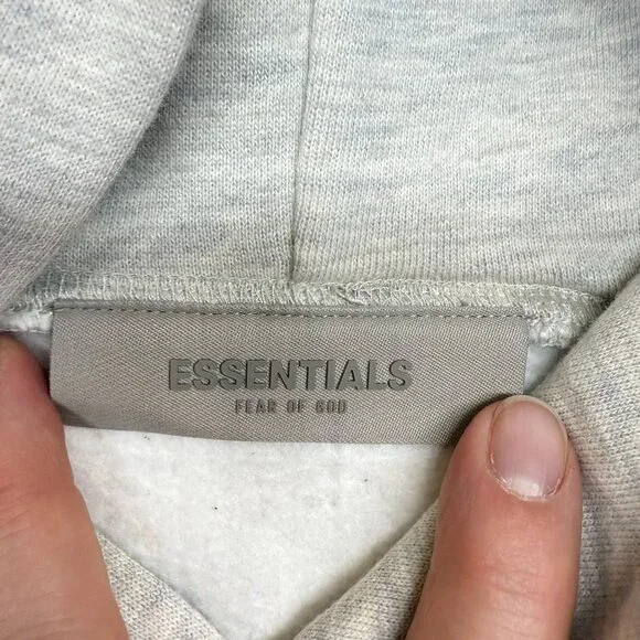✅Mens M Essentials Fear of God Grey/Light Oatmeal Hoodie Pullover Sweatshirt - Picture 3 of 9